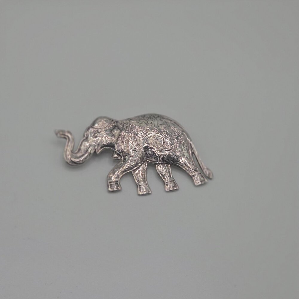 Vintage Elephant Brooch Sterling Silver Thailand